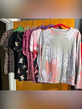 Bundle of 6 Petite Large Tops